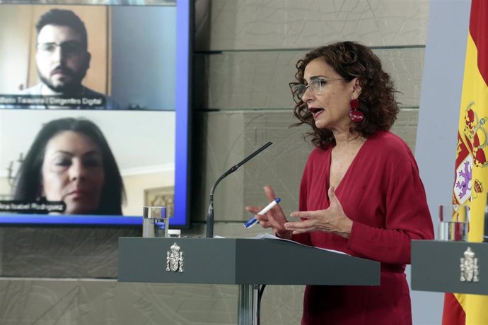 La ministra de hacienda, María Jesús Montero.
