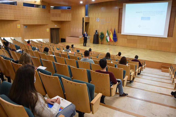 Cardenal Spínola CEU pone en marcha su tercera edición del Máster Universitario en Formación del Profesorado