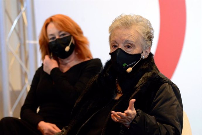 La actriz María Galiana recibe la Espiga de Honor del festival.