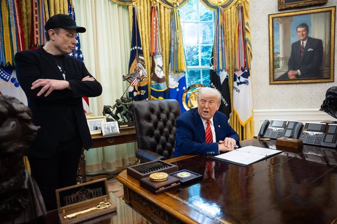 May 30, 2025, Washington, District Of Columbia, USA: United States President Donald J Trump, right, participates in a Press Conference with Elon Musk, Chief Executive Officer, Tesla, SpaceX and X (previously known as Twitter) and Administrator, Department