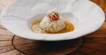 Godai, la alta cocina japo-menorquina de Julián Mármol que sabe a mar, fuego y alma isleña